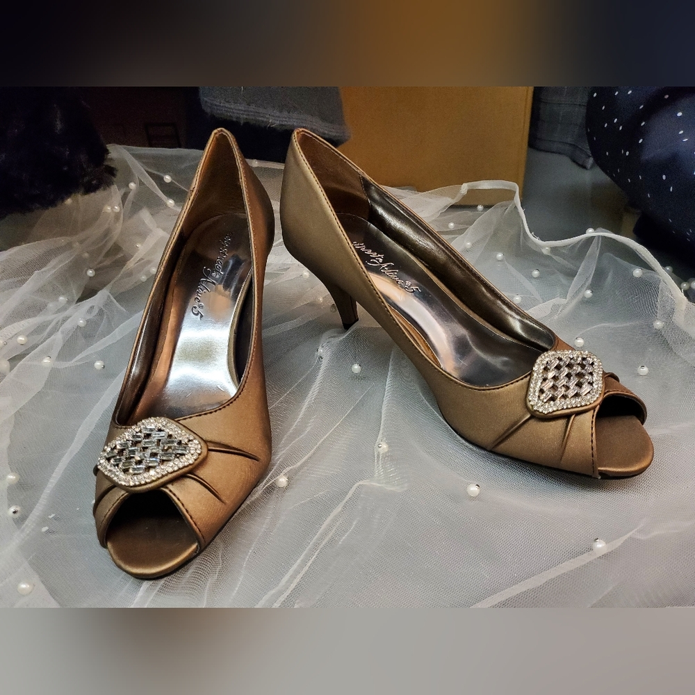 Women's heels